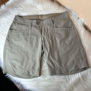 Royal Robbins Woman’s Hiking Outdoor Shorts Size 2